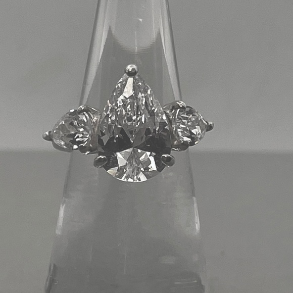 Carat Pear Solitaire Lab Diamond 15x10mm Tiffany Setting